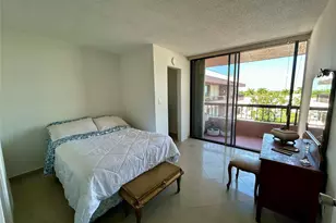 7040 Coral Way Unit, Miami, FL 33155 - Photo 18
