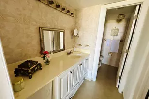 7040 Coral Way Unit, Miami, FL 33155 - Photo 14