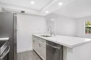 9466 Boca Cove Cir, Boca Raton, FL 33428 - Photo 8