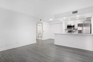 9466 Boca Cove Cir, Boca Raton, FL 33428 - Photo 12