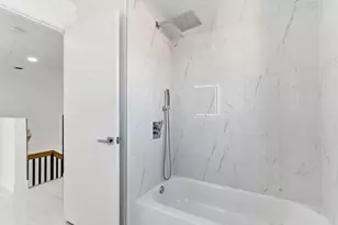 1170 Chenille Cir, Weston, FL 33327 - Photo 34