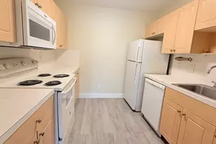 760 SE 2nd Ave, Deerfield Beach, FL 33441 - Photo 4