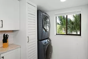 5558 NE Gulfstream Way, Hutchinson Island, FL 34996 - Photo 12