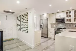 3510 Oaks Way, Pompano Beach, FL 33069 - Photo 10