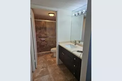 5583 Courtyard Drive #5583, Margate, FL 33063 - Photo 8