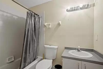 140 Royal Palm Court, Plantation, FL 33317 - Photo 10