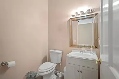 140 Royal Palm Court, Plantation, FL 33317 - Photo 8