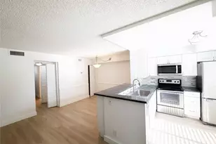 709 Gardens Dr, Pompano Beach, FL 33069 - Photo 4