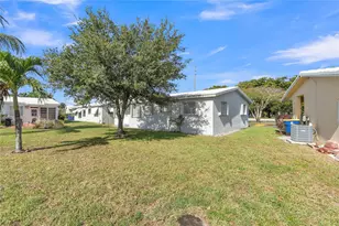 3240 Sheridan Ln, Hollywood, FL 33021 - Photo 48