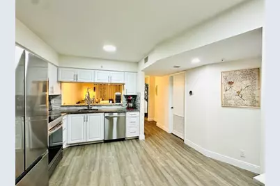 2200 S Cypress Bend Drive #802, Pompano Beach, FL 33069 - Photo 8