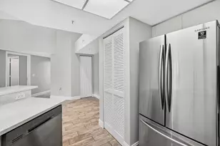2119 SE 10th Ave, Fort Lauderdale, FL 33316 - Photo 16