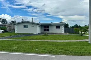 8361 NW 27th Pl, Sunrise, FL 33322 - Photo 10