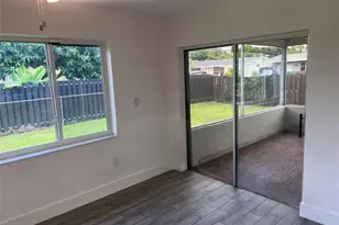 8361 NW 27th Pl, Sunrise, FL 33322 - Photo 10