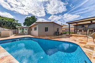 1763 NE 15th St, Fort Lauderdale, FL 33304 - Photo 1