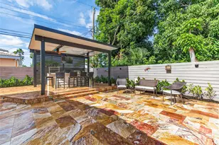 1763 NE 15th St, Fort Lauderdale, FL 33304 - Photo 4