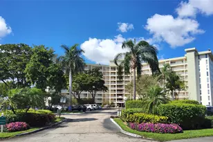 3090 N Course Dr, Pompano Beach, FL 33069 - Photo 2