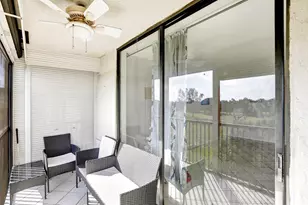 5570 NW 44th St, Lauderhill, FL 33319 - Photo 4