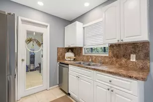 121 NW Doreen St, Port Saint Lucie, FL 34983 - Photo 12