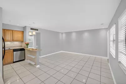 4051 NE 13th Avenue #77, Oakland Park, FL 33334 - Photo 6