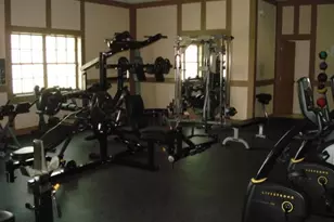 3660 Inverrary Dr, Lauderhill, FL 33319 - Photo 8