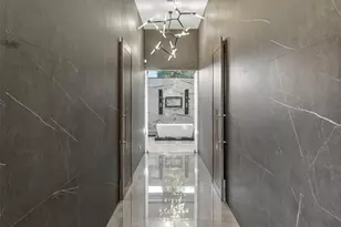 2213 NE 37th Dr, Fort Lauderdale, FL 33308 - Photo 42