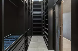 2213 NE 37th Dr, Fort Lauderdale, FL 33308 - Photo 46