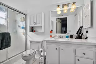 101 SW 132nd Way, Hollywood, FL 33027 - Photo 14