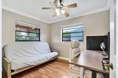 4221 NE 13th Avenue, Oakland Park, FL 33334 - Photo 16