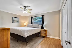 4221 NE 13th Ave, Oakland Park, FL 33334 - Photo 12