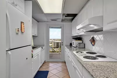 2841 N Ocean Boulevard #1809, Fort Lauderdale, FL 33308 - Photo 8