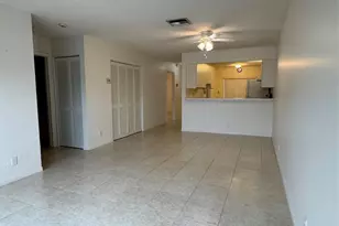 821 Crystal Lake Dr, Deerfield Beach, FL 33064 - Photo 6