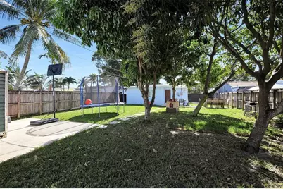 2535 Sherman Street, Hollywood, FL 33020 - Photo 14