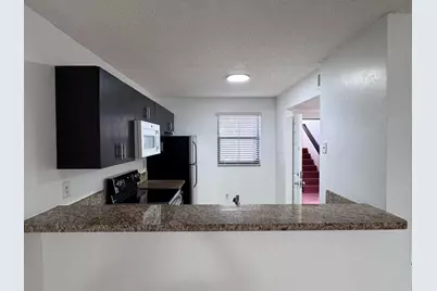 9968 Nob Hill Lane #9968, Sunrise, FL 33351 - Photo 8