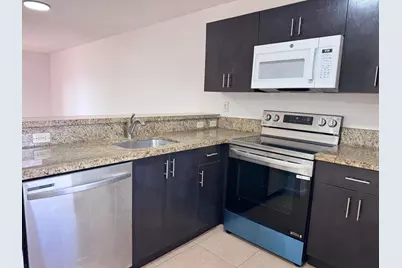 9968 Nob Hill Lane #9968, Sunrise, FL 33351 - Photo 6