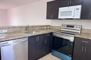 9968 Nob Hill Ln, Sunrise, FL 33351 - Photo 6