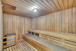 20335 W Country Club Dr, Aventura, FL 33180 - Photo 38