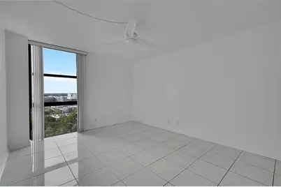 20335 W Country Club Drive #2210, Aventura, FL 33180 - Photo 6