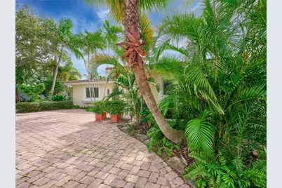 3220 Oleander Way, Pompano Beach, FL 33062 - Photo 4