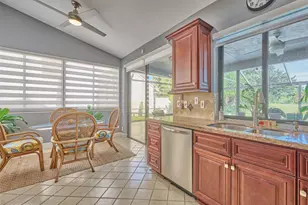 19284 Cherry Hills Terrace, Boca Raton, FL 33498 - Photo 18