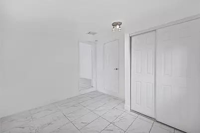 1114 NW 39th Street, Miami, FL 33127 - Photo 16