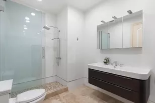 2890 NE 27th St, Fort Lauderdale, FL 33306 - Photo 56