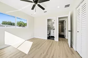 4751 NE 4th Ave, Oakland Park, FL 33334 - Photo 12