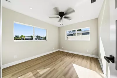 4751 NE 4th Avenue, Fort Lauderdale, FL 33334 - Photo 10