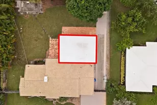 724 NE 2nd St, Pompano Beach, FL 33060 - Photo 10