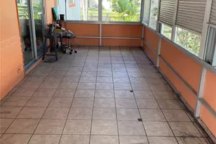 2341 SW 84th Ave, Davie, FL 33324 - Photo 12