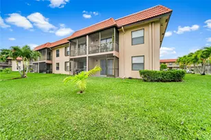 21905 Lake Forest Cir, Boca Raton, FL 33433 - Photo 22