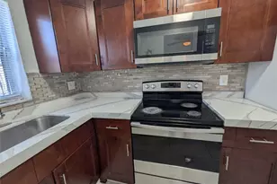 2456 NW 52nd Ave, Lauderhill, FL 33313 - Photo 16