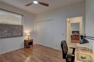 1125 Waterside Cir, Weston, FL 33327 - Photo 32