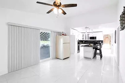 3111 Thames Way, Miramar, FL 33025 - Photo 6