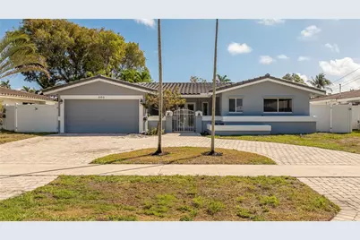 360 SE 5th Avenue, Pompano Beach, FL 33060 - Photo 14